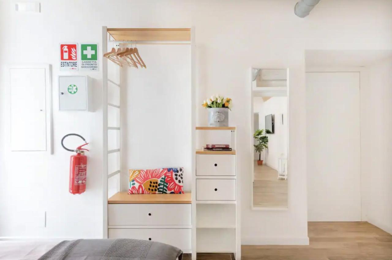 New-Big Honey Colosseum 4Bdr + 2Sofa Bed A/C Rome Extérieur photo