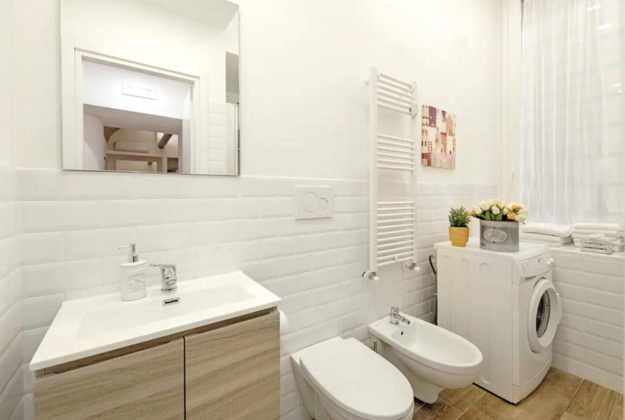 New-Big Honey Colosseum 4Bdr + 2Sofa Bed A/C Rome Extérieur photo